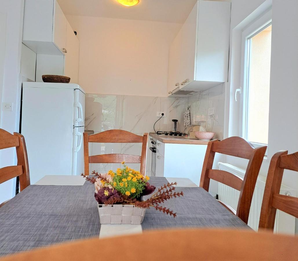 Open Sea Apartmani Grebaštica Kültér fotó