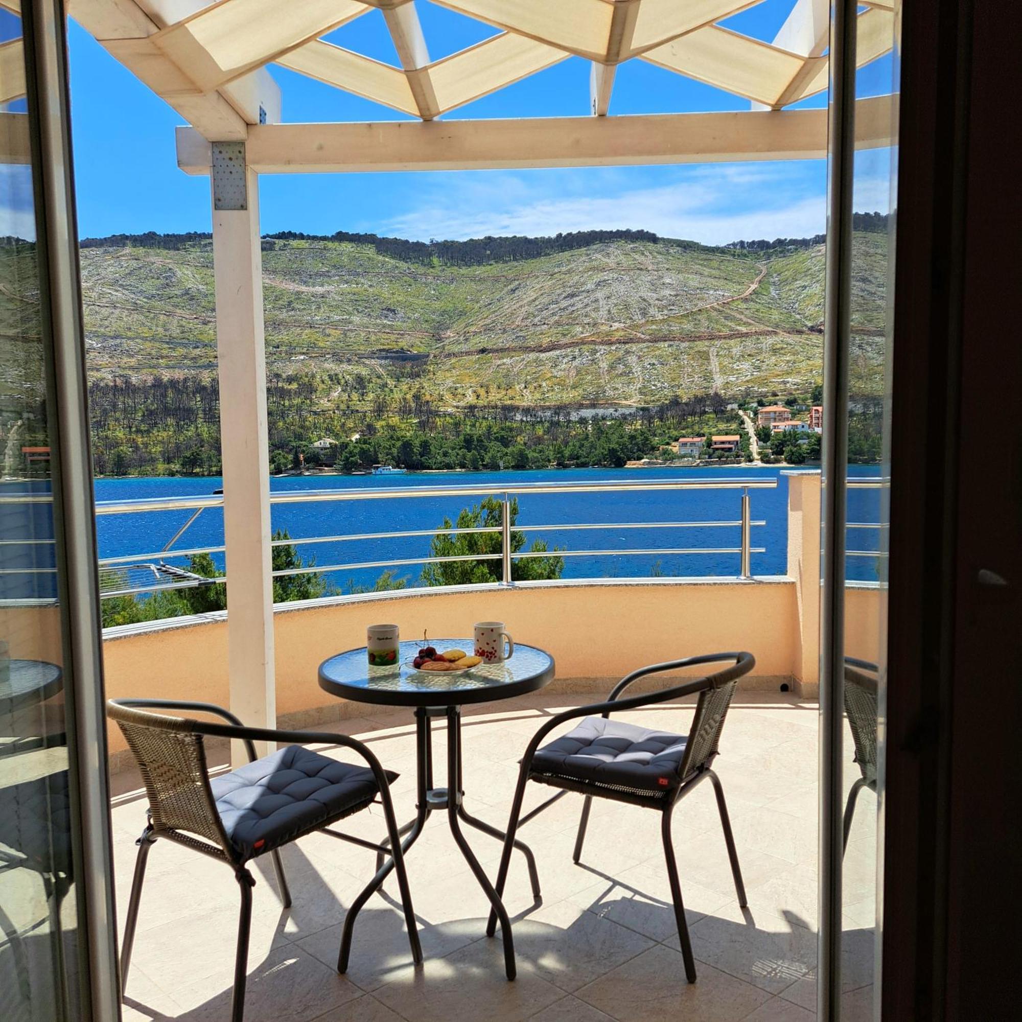 Open Sea Apartmani Grebaštica Kültér fotó