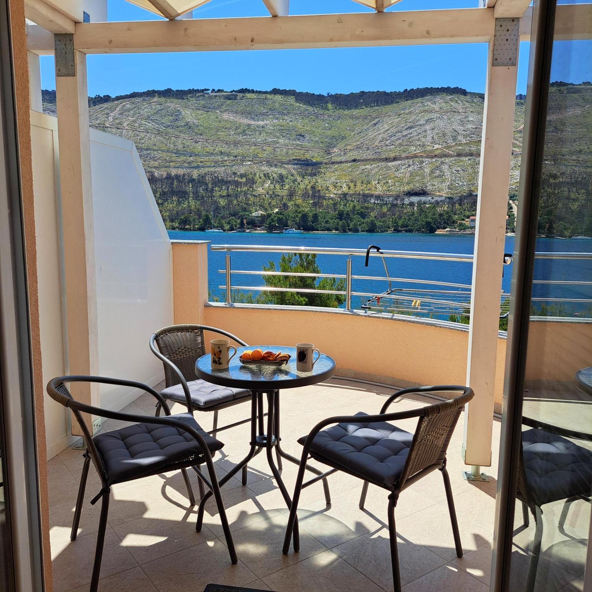 Open Sea Apartmani Grebaštica Kültér fotó